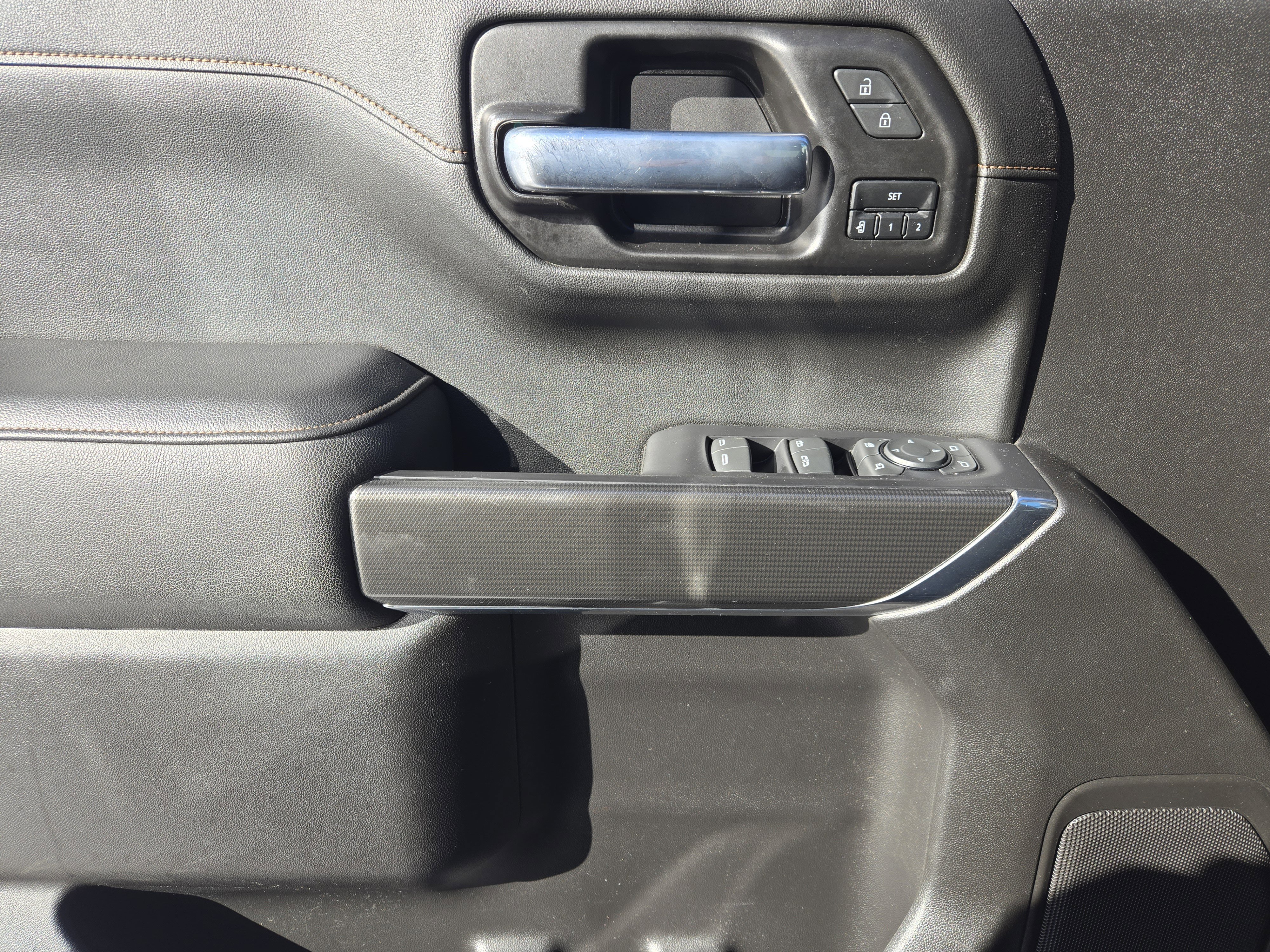 Used 2021 GMC Sierra 1500 AT4 image 27