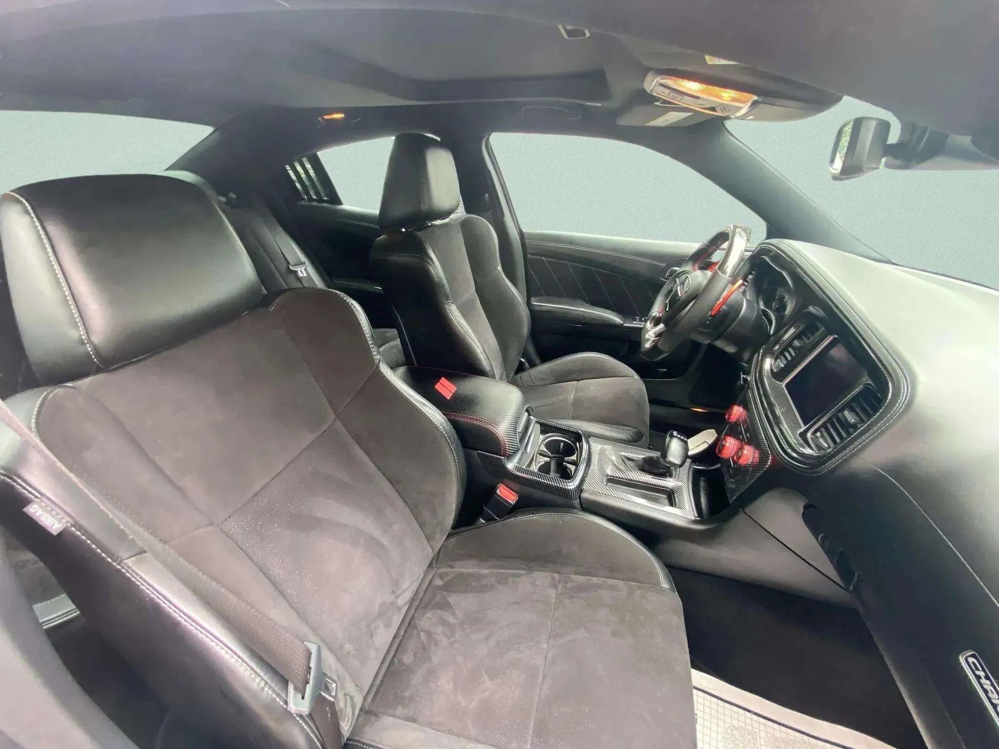 Used 2020 Dodge Charger GT w/ Plus Group image 9