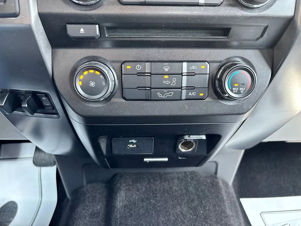 Used 2018 Ford F150 XLT AWD/4WD image 18
