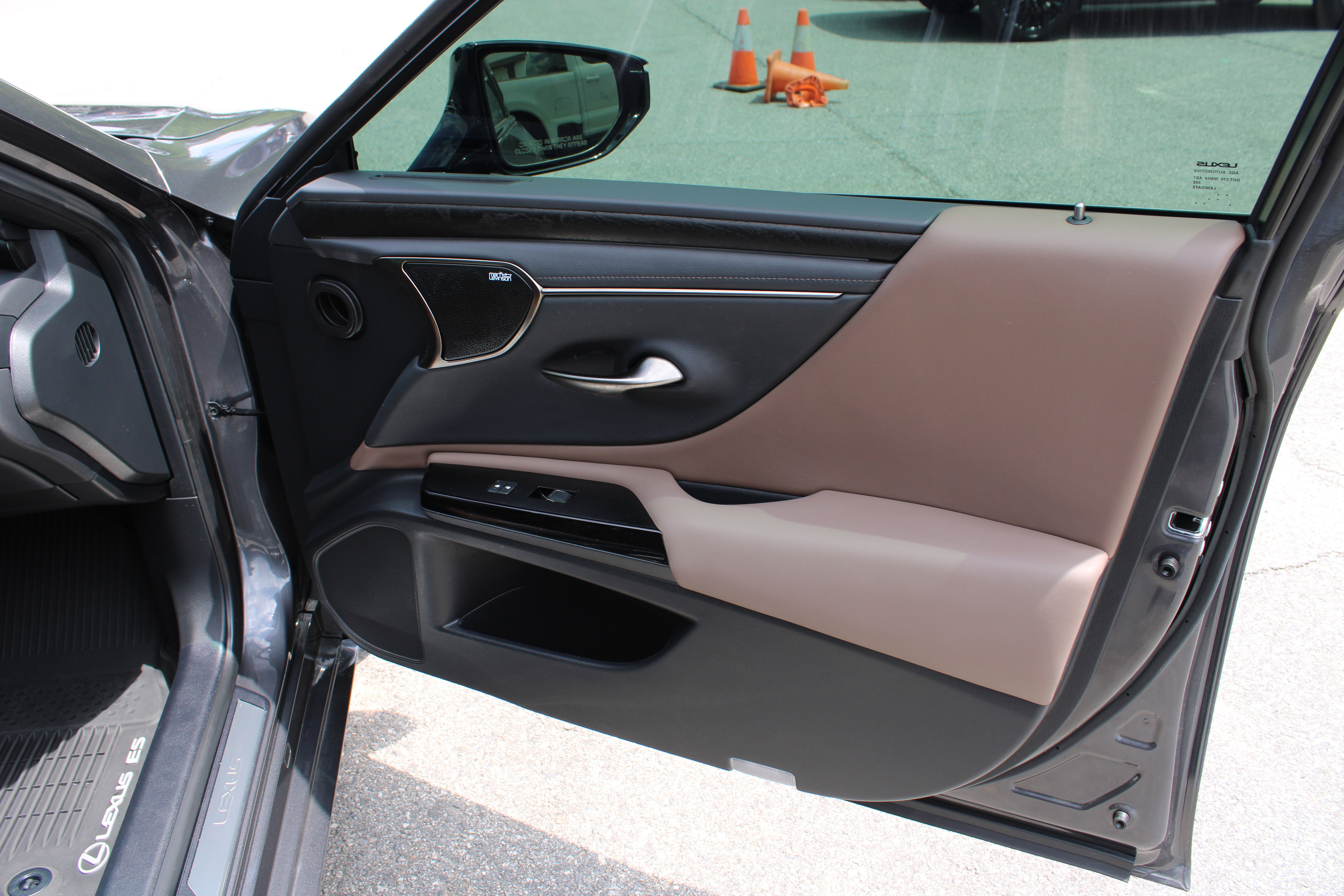 Used 2024 Lexus ES 350 Ultra Luxury FWD image 16