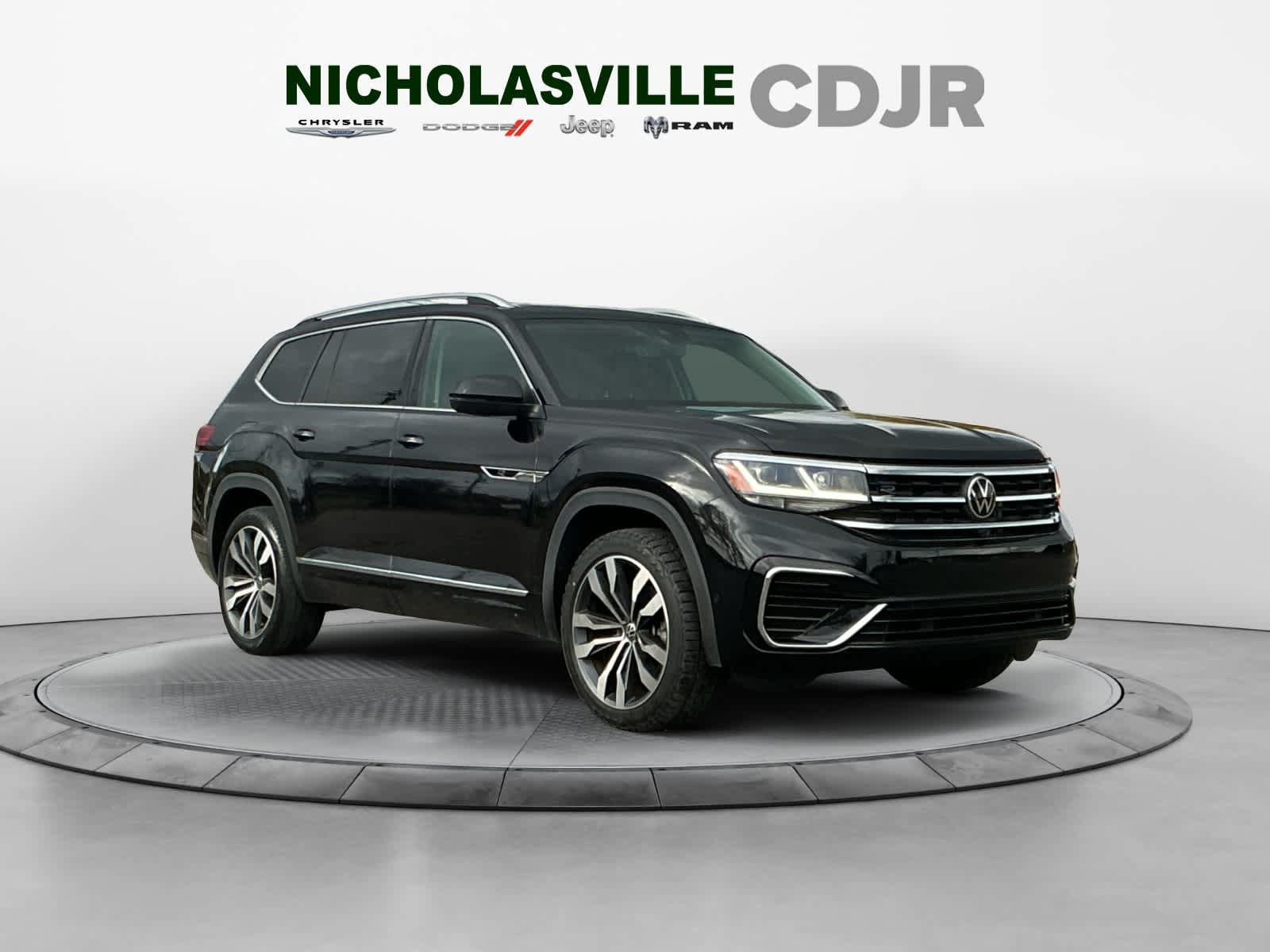 Used 2023 Volkswagen Atlas SEL Premium AWD/4WD image 7