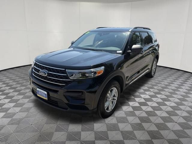 Used 2021 Ford Explorer XLT AWD/4WD image 13