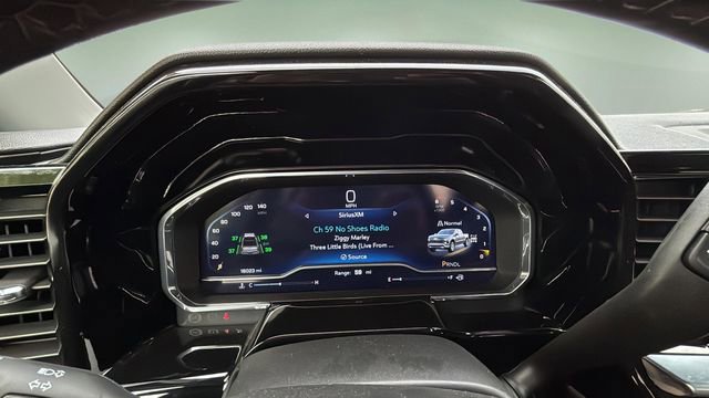 Used 2024 Chevrolet Silverado 1500 RST w/ Z71 Off-Road Package image 15