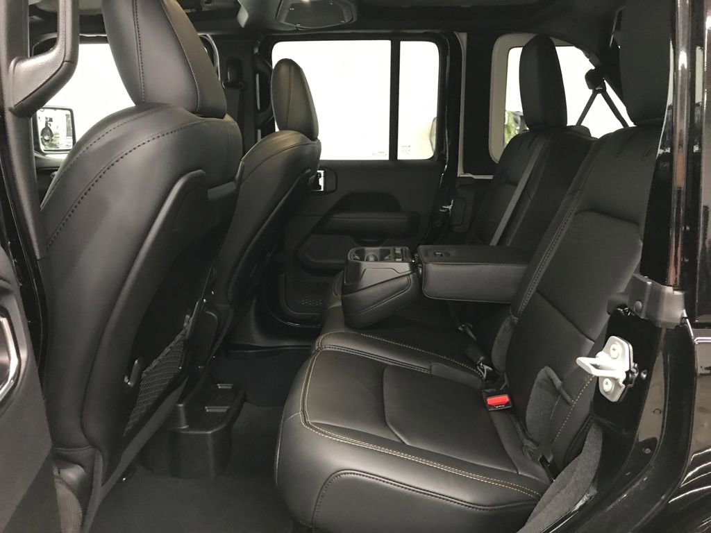 New 2025 Jeep Wrangler Unlimited Rubicon 392 image 44