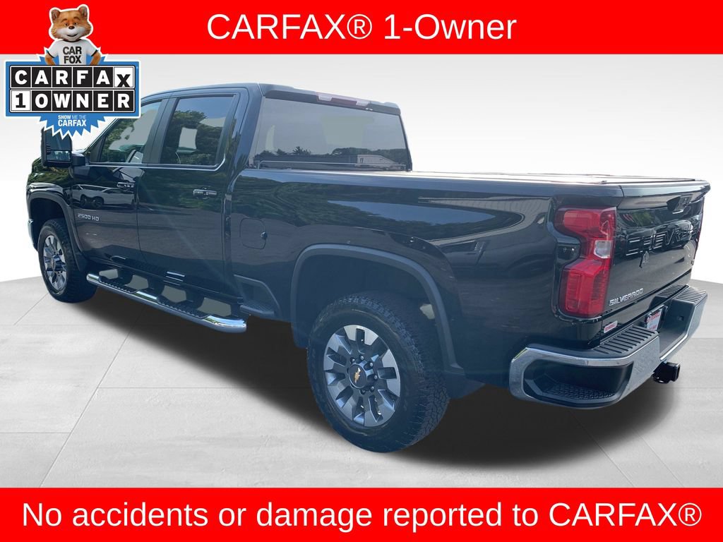 Used 2024 Chevrolet Silverado 2500 LT AWD/4WD image 3