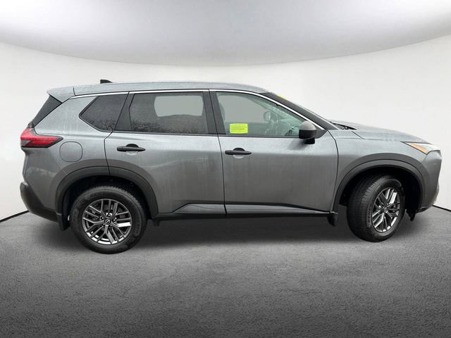Used 2023 Nissan Rogue S image 13