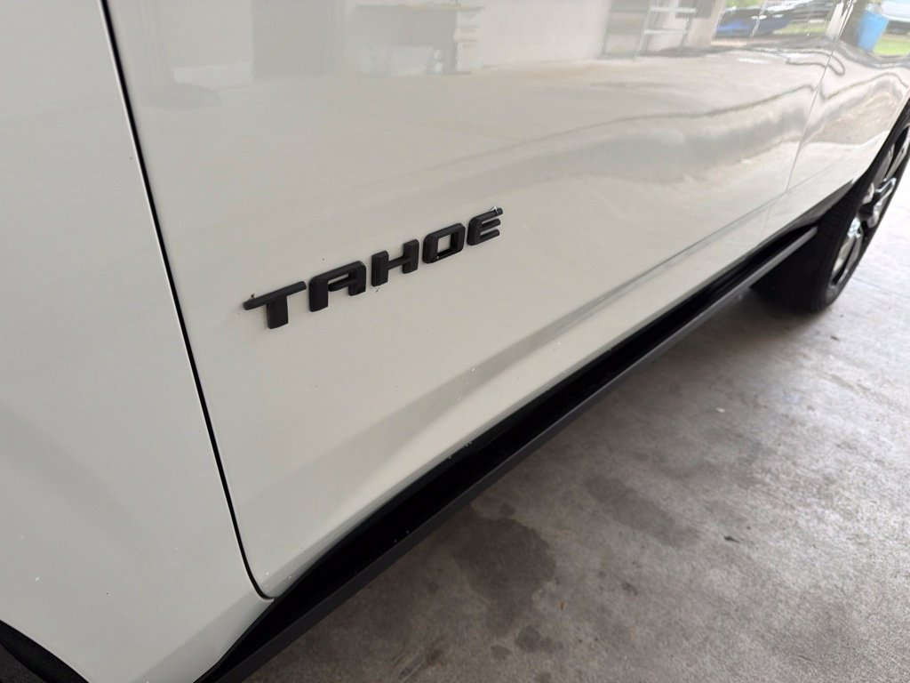 Used 2022 Chevrolet Tahoe High Country RWD image 12
