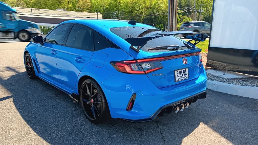 Used 2025 Honda Civic Type R image 3
