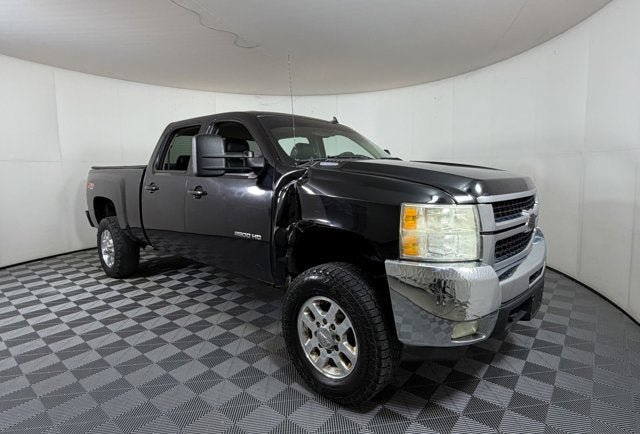 Used 2010 Chevrolet Silverado 2500 LTZ w/ Convenience Package AWD/4WD image 1