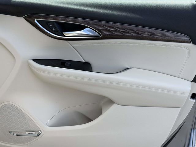 Used 2021 Buick Envision Avenir w/ Technology Package II AWD/4WD image 6