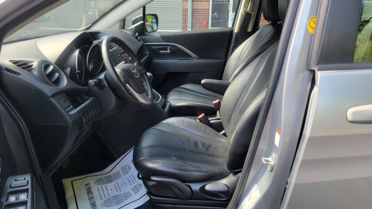 Used 2012 MAZDA MAZDA5 Touring FWD image 12