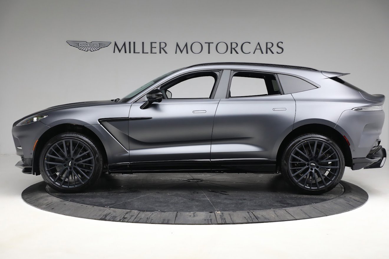 Used 2023 Aston Martin DBX 707 image 2