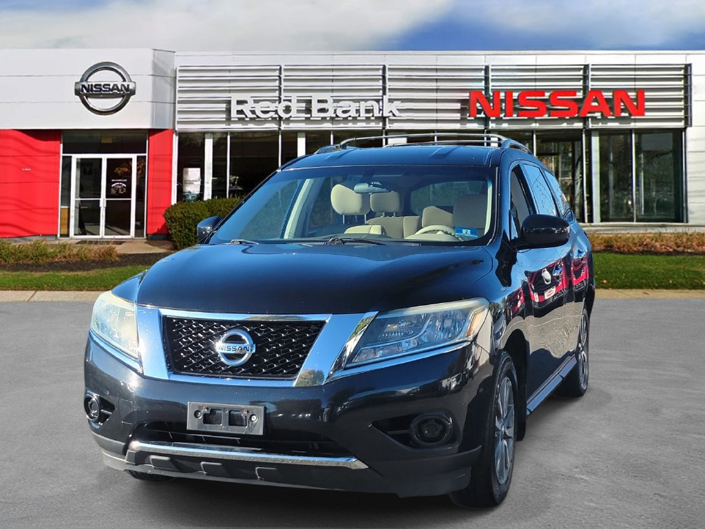 Used 2015 Nissan Pathfinder S FWD image 4