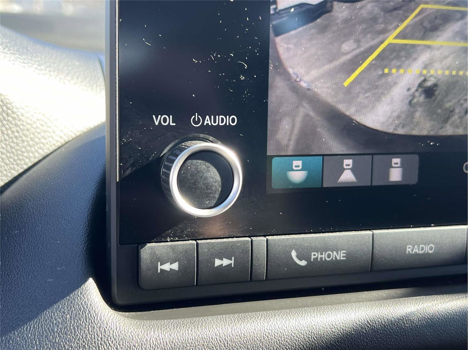 Used 2023 Honda HR-V LX image 29