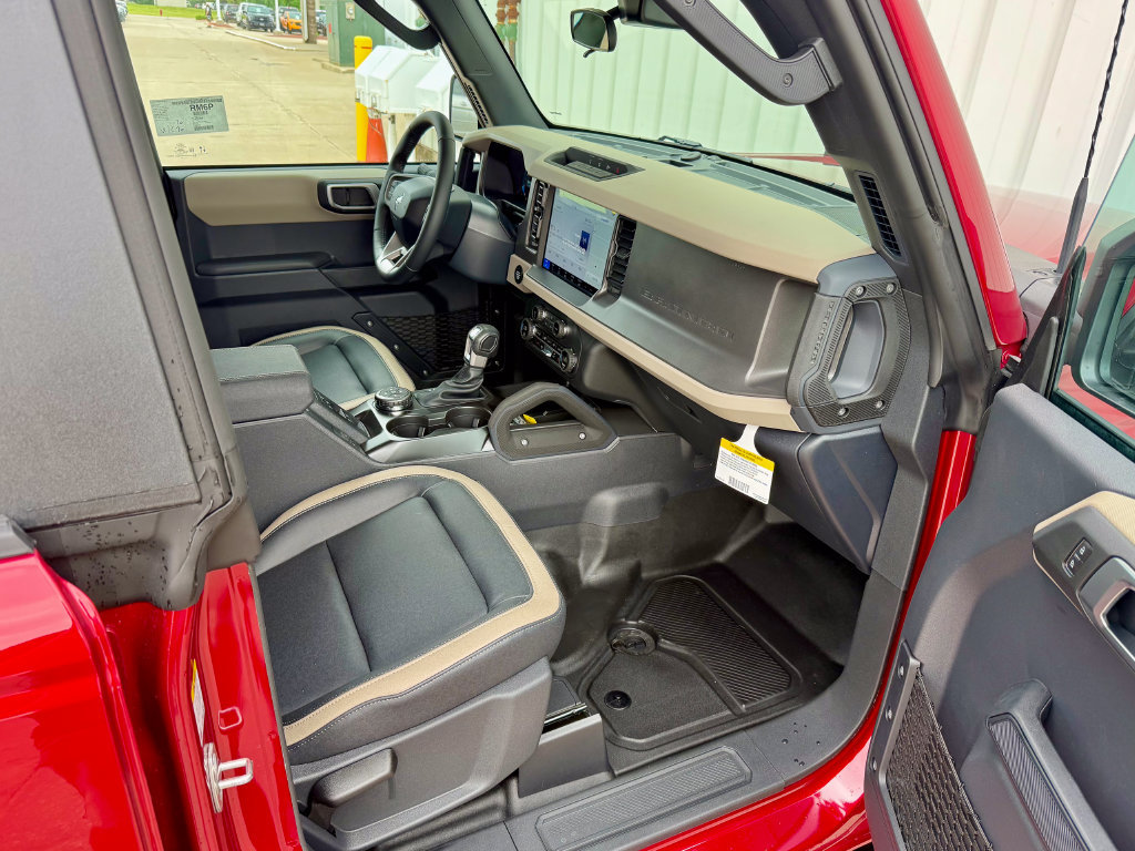 New 2026 Ford Bronco Big Bend w/ Black Diamond Package AWD/4WD image 19