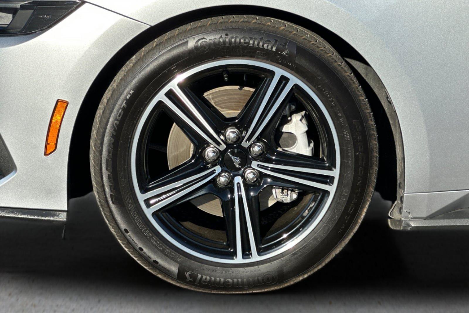 Used 2025 Ford Mustang Premium RWD image 23