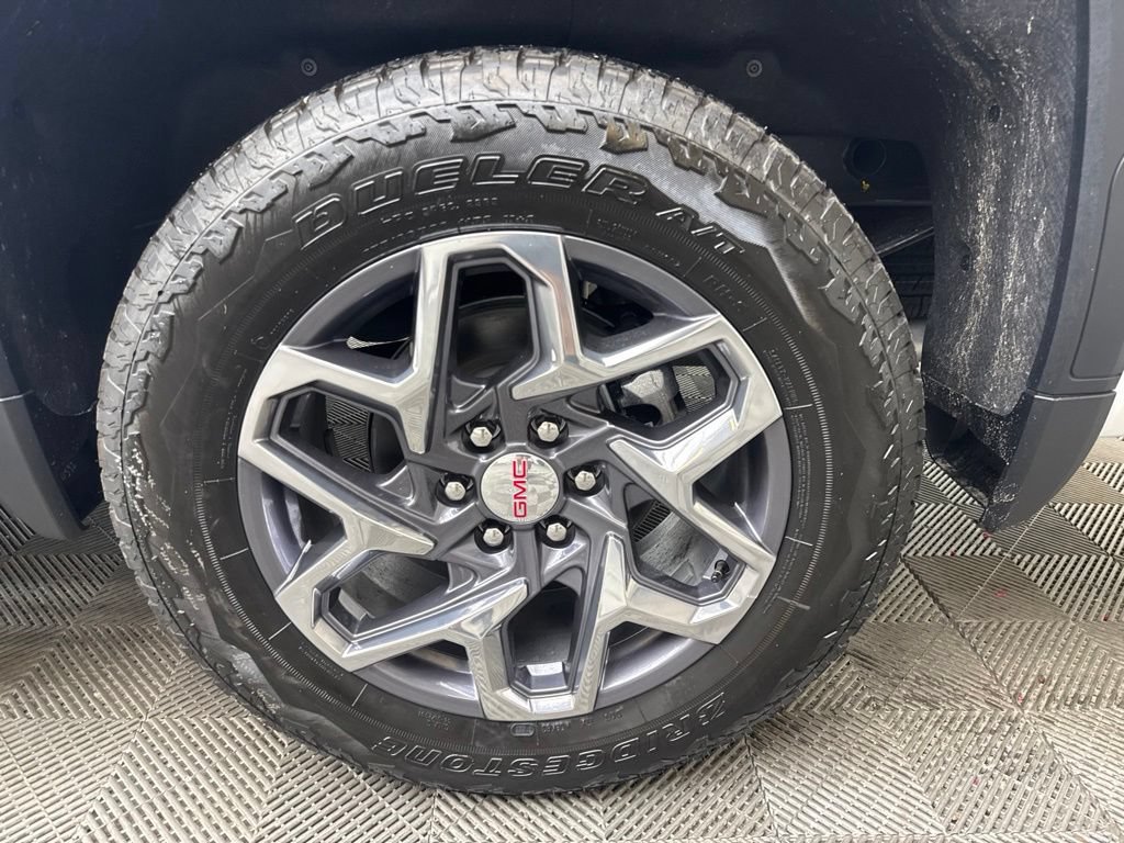 New 2026 GMC Sierra 1500 SLT w/ SLT Premium Plus Package AWD/4WD image 4