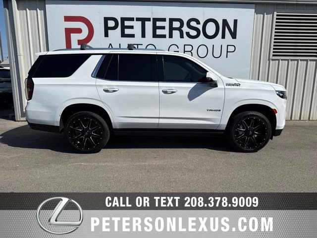 Used 2021 Chevrolet Tahoe High Country w/ Premium Package AWD/4WD image 3