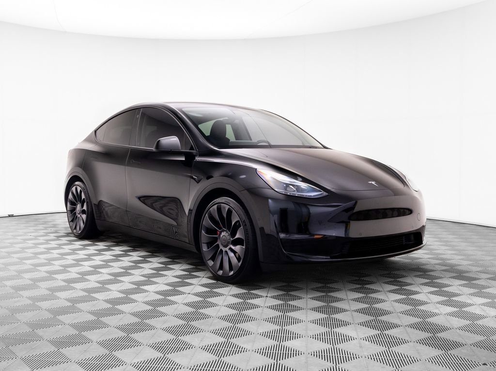 Used 2022 Tesla Model Y Performance AWD/4WD image 9