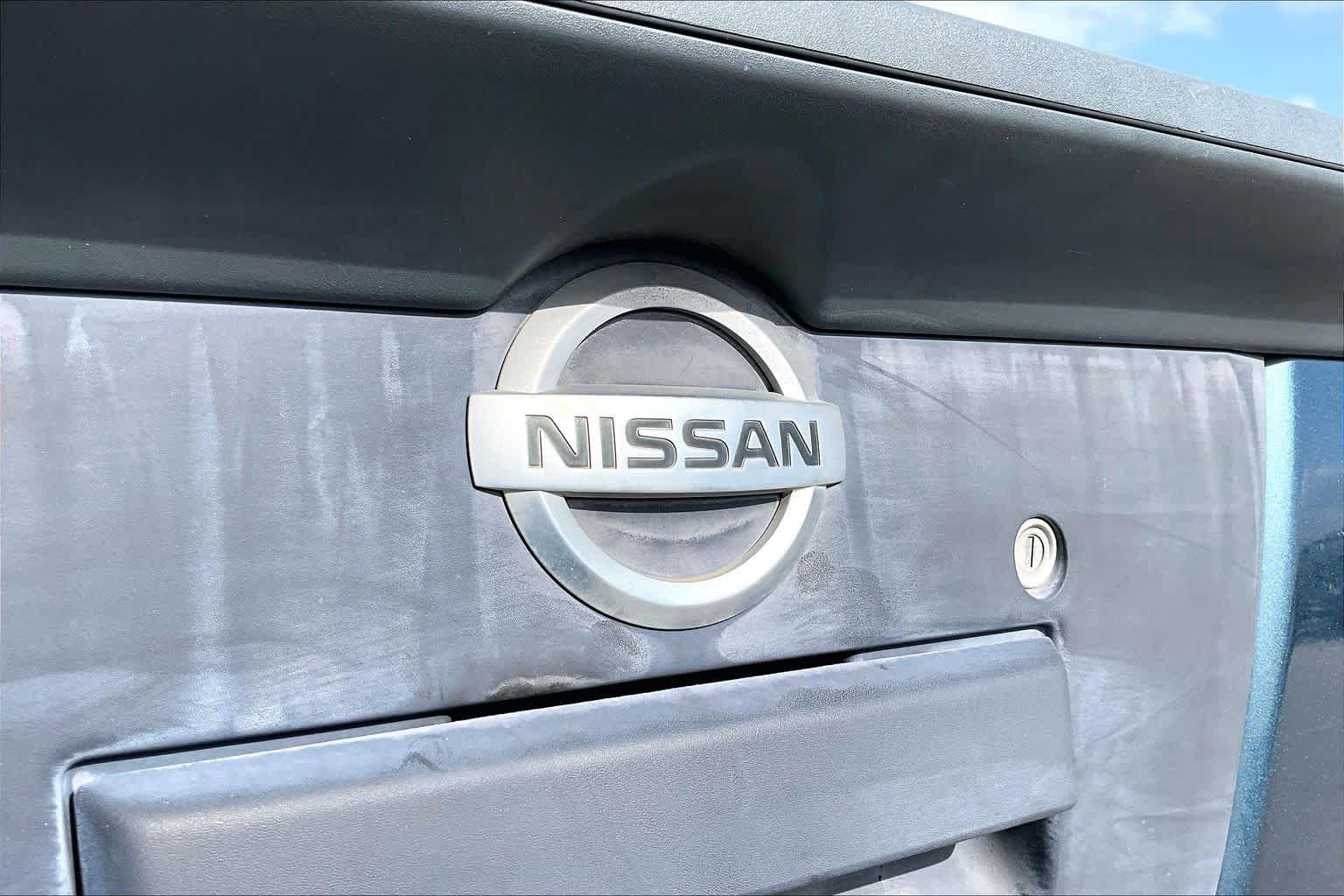 Used 2013 Nissan Frontier PRO-4X w/ Pro-4x Luxury Pkg AWD/4WD image 31