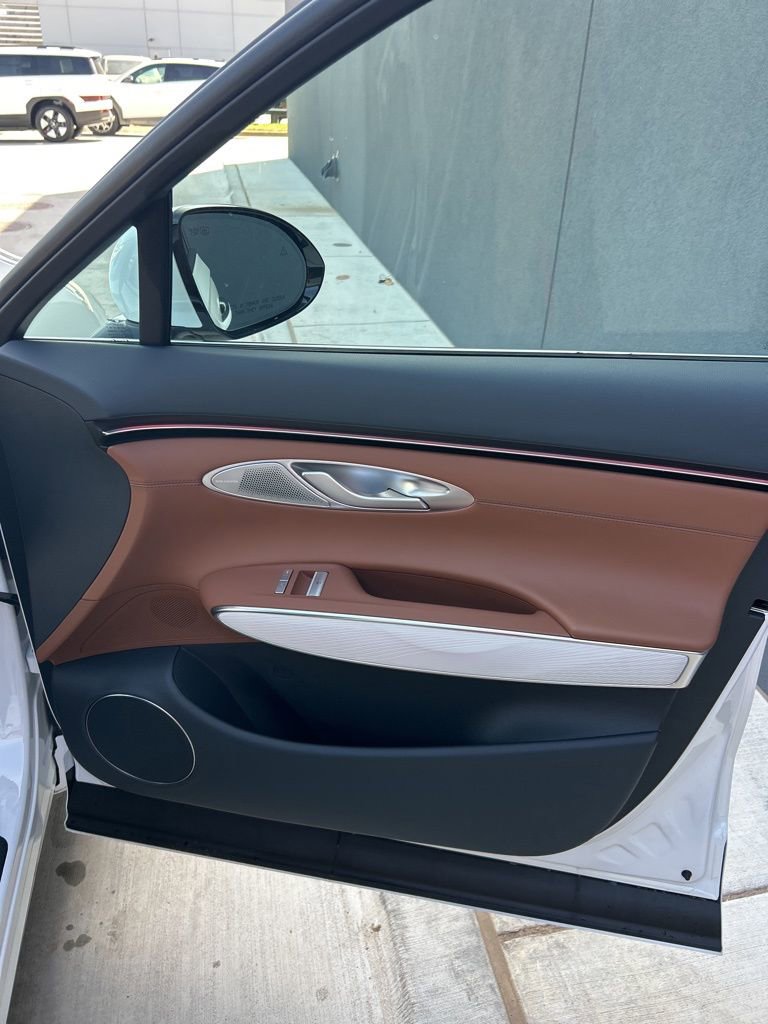 New 2026 Genesis GV70 2.5T Advanced AWD/4WD image 13