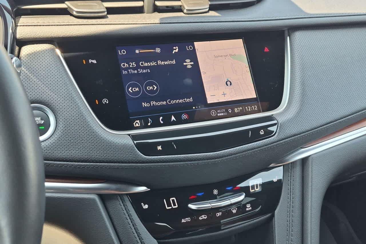 Used 2024 Cadillac XT5 Premium Luxury w/ LPO, Floor Liner Package AWD/4WD image 28