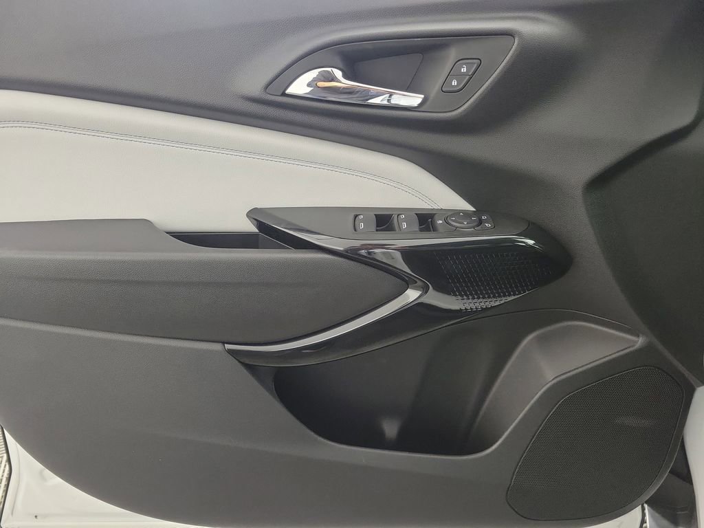 New 2026 Chevrolet Trax LT w/ Midnight Edition image 27