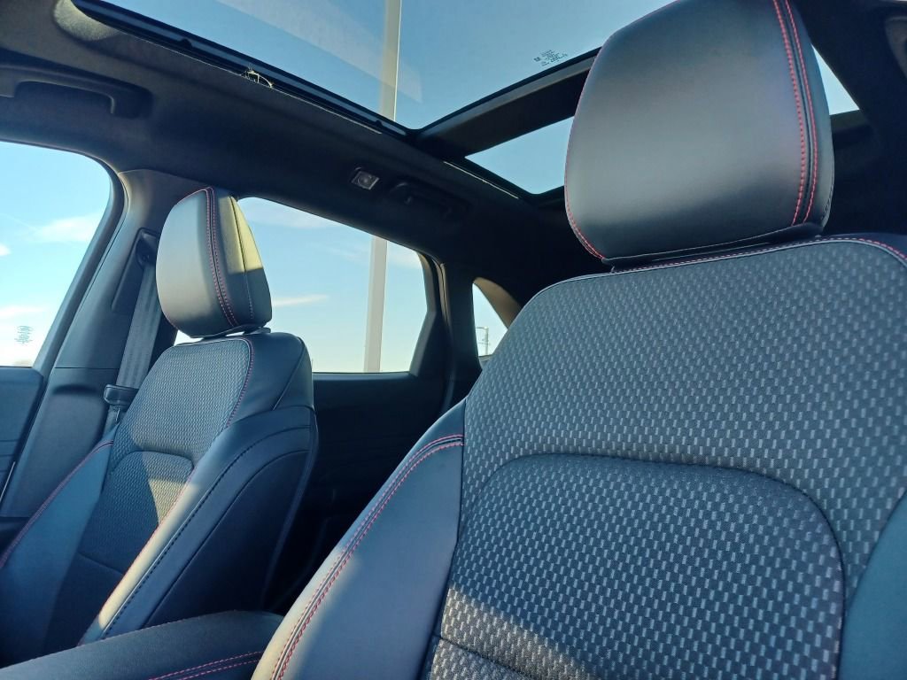 Used 2024 Ford Escape ST-Line Select w/ Tech Pack #2 image 27