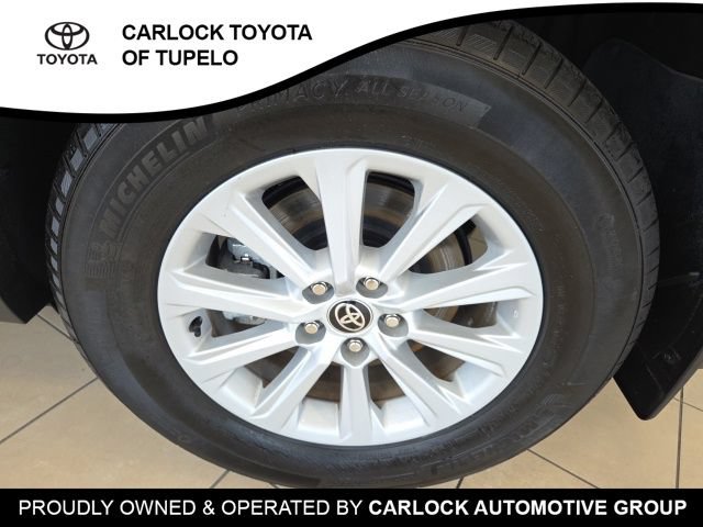 Used 2025 Toyota Grand Highlander FWD image 13