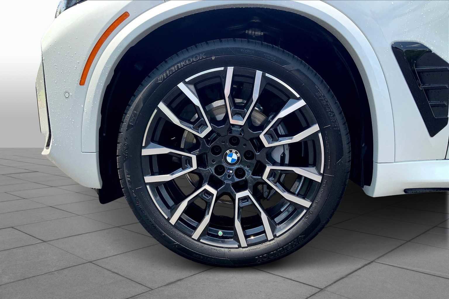 New 2026 BMW X5 sDrive40i w/ M Sport Package RWD image 11