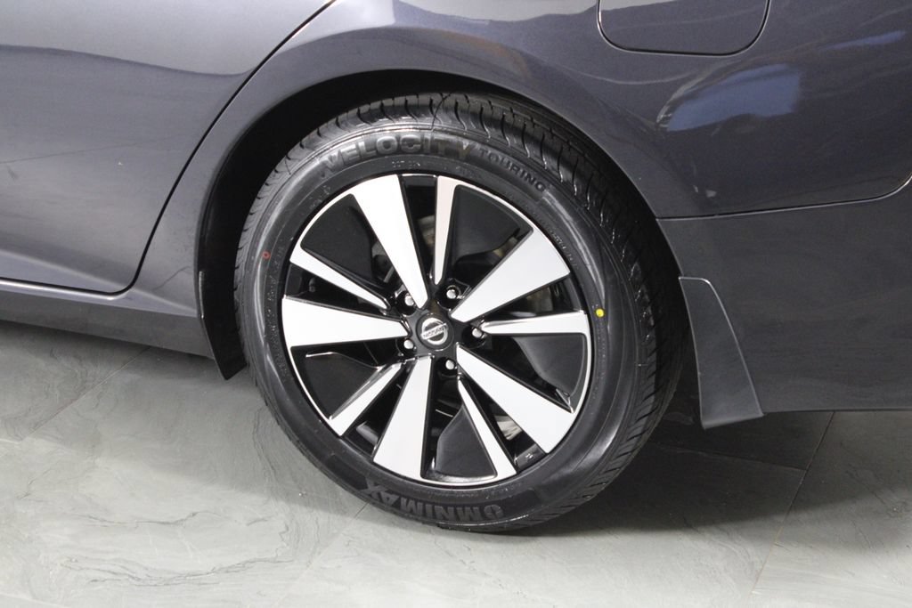 Certified 2022 Nissan Altima 2.5 SV FWD image 15