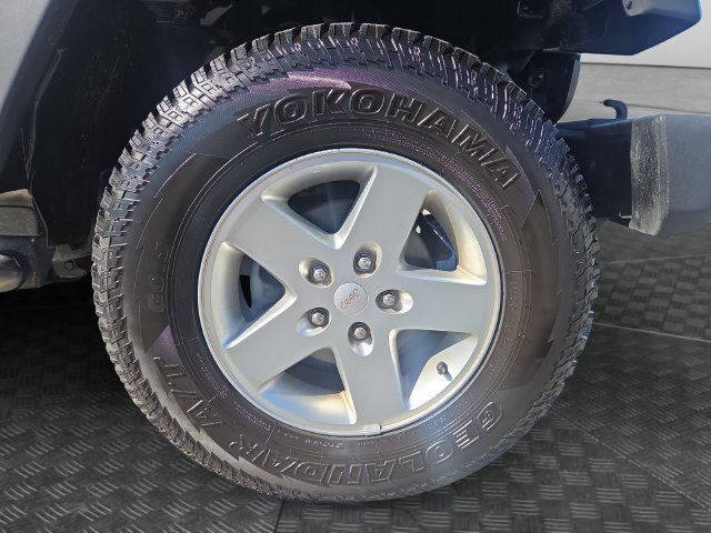 Used 2014 Jeep Wrangler Sport w/ Quick Order Package 24S AWD/4WD image 32