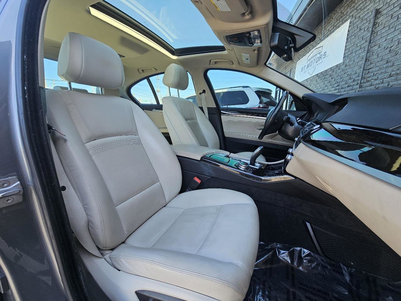 Used 2014 BMW 528i xDrive Sedan AWD/4WD image 49