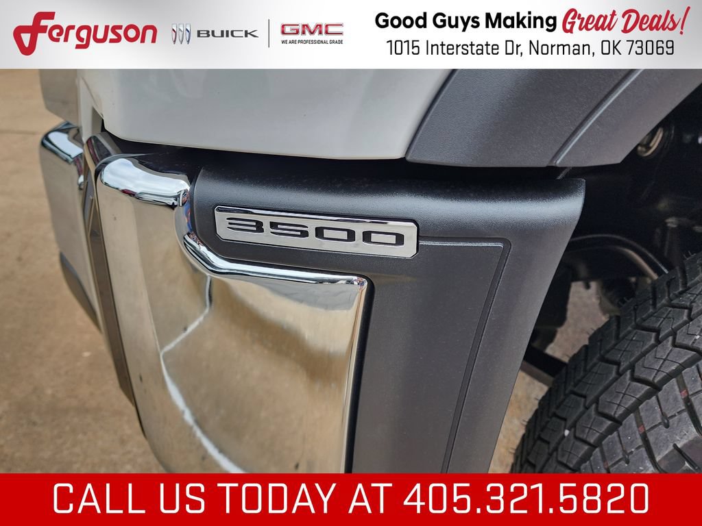 New 2026 GMC Sierra 3500 Pro AWD/4WD image 11