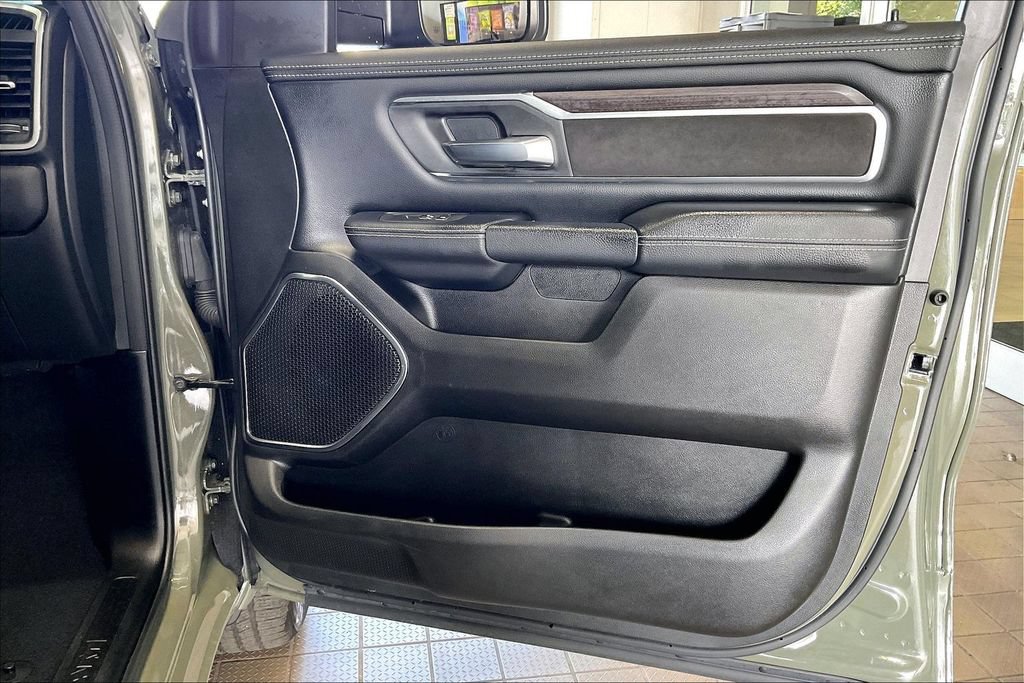 Used 2026 RAM 1500 Laramie AWD/4WD image 21