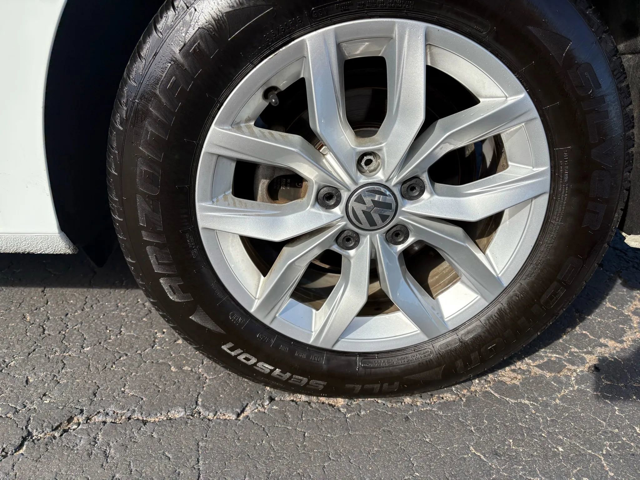 Used 2017 Volkswagen Passat 1.8T S image 21