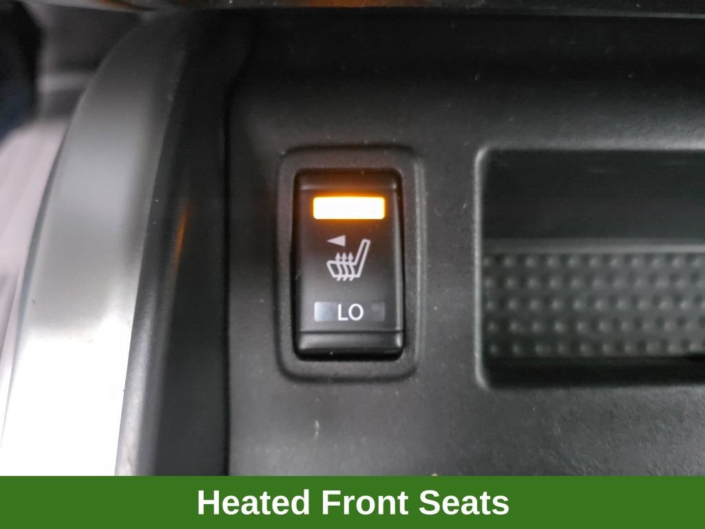 Used 2021 Nissan Titan SV w/ SV Convenience Package AWD/4WD image 37