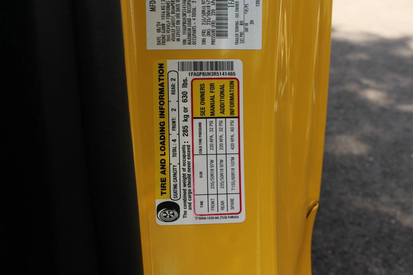 Used 2024 Ford Mustang Premium RWD image 31