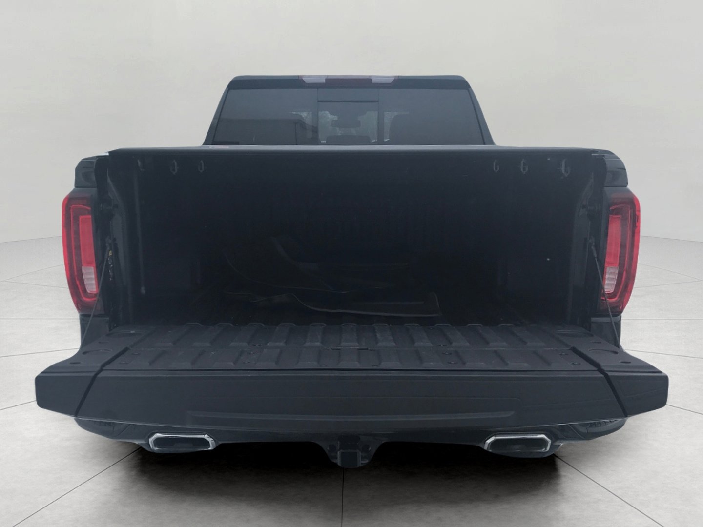 Certified 2024 GMC Sierra 1500 AT4 w/ AT4 Premium Package image 8