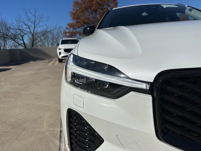 New 2026 Volvo XC60 B5 Plus w/ Protection Package Premier image 10