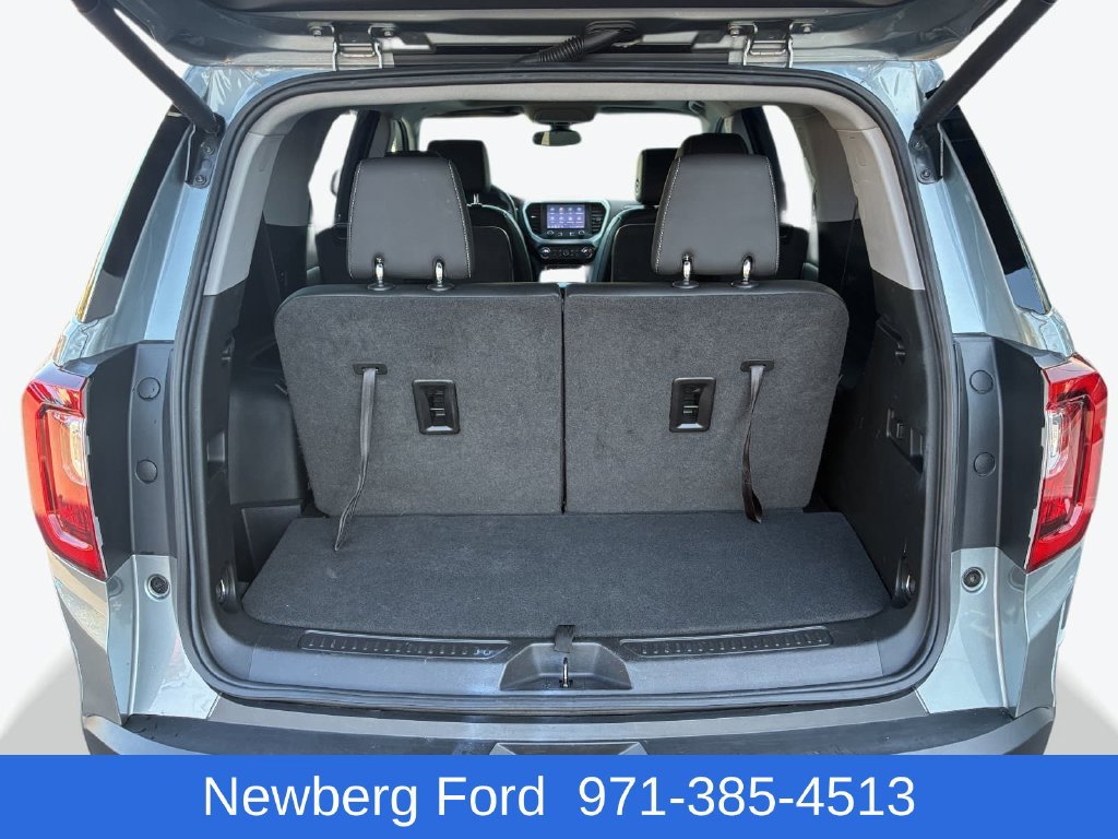 Used 2023 GMC Acadia SLT w/ Technology Package AWD/4WD image 36