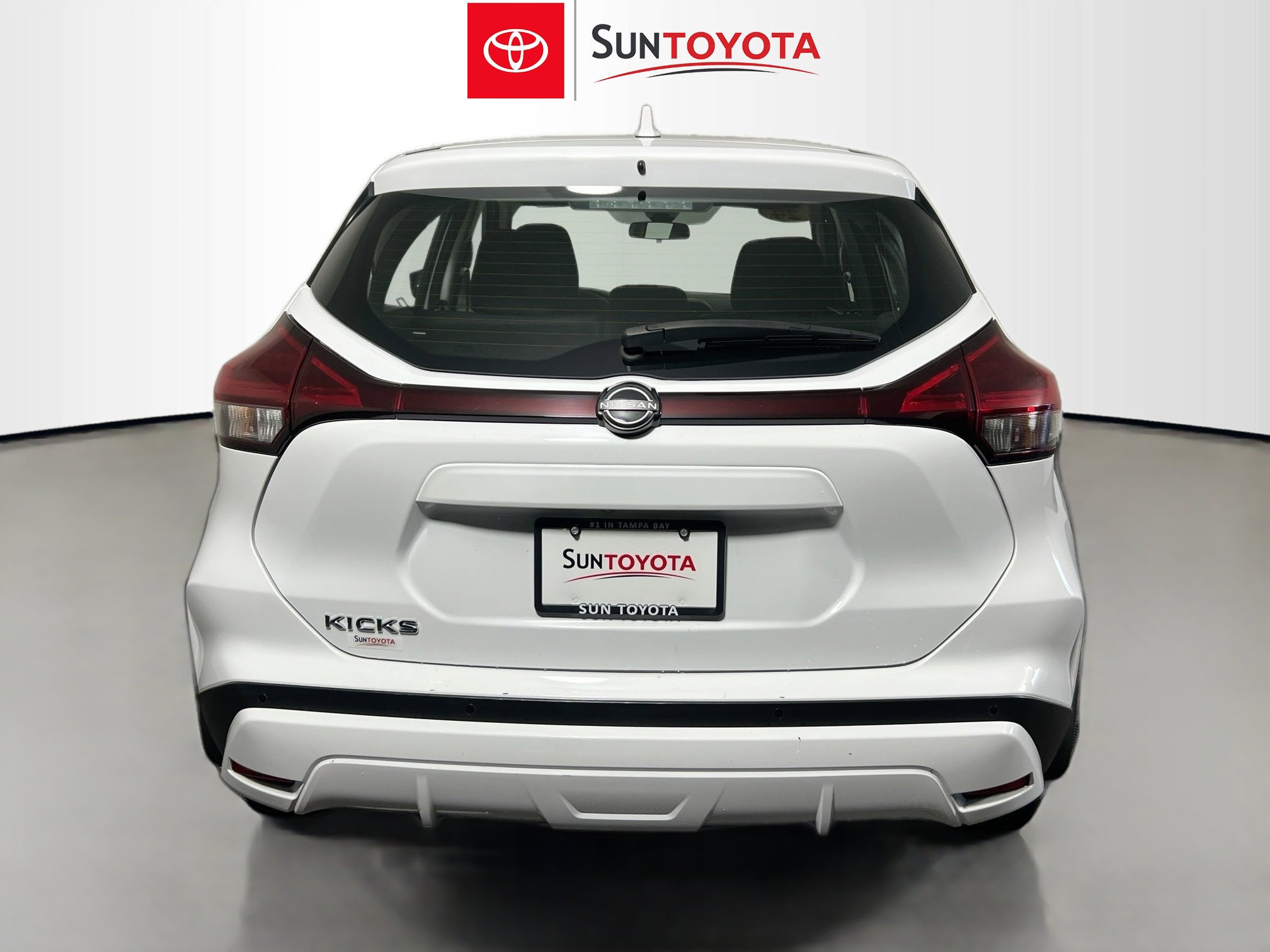 Used 2024 Nissan Kicks S image 5