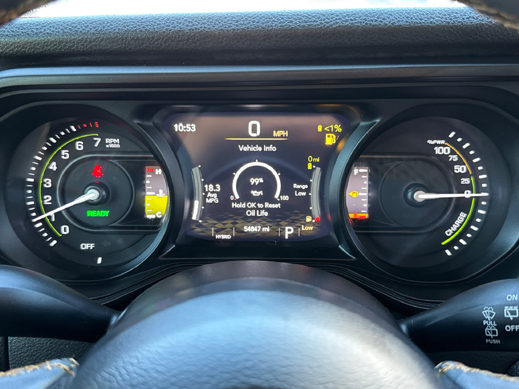 Used 2024 Jeep Wrangler Unlimited w/ Convenience Group AWD/4WD image 32