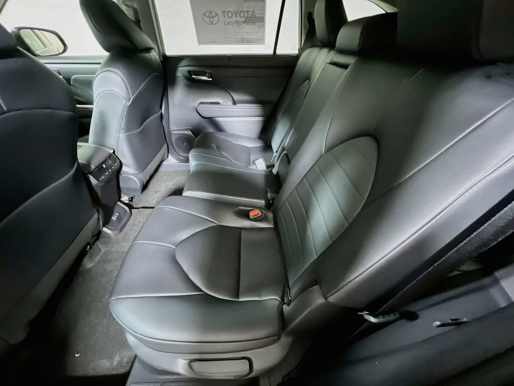 Certified 2026 Toyota Highlander XLE AWD/4WD image 20