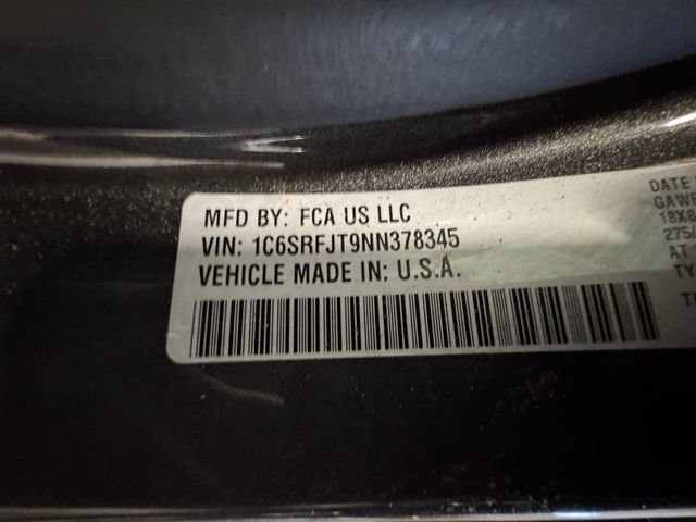 Used 2022 RAM 1500 Laramie AWD/4WD image 31