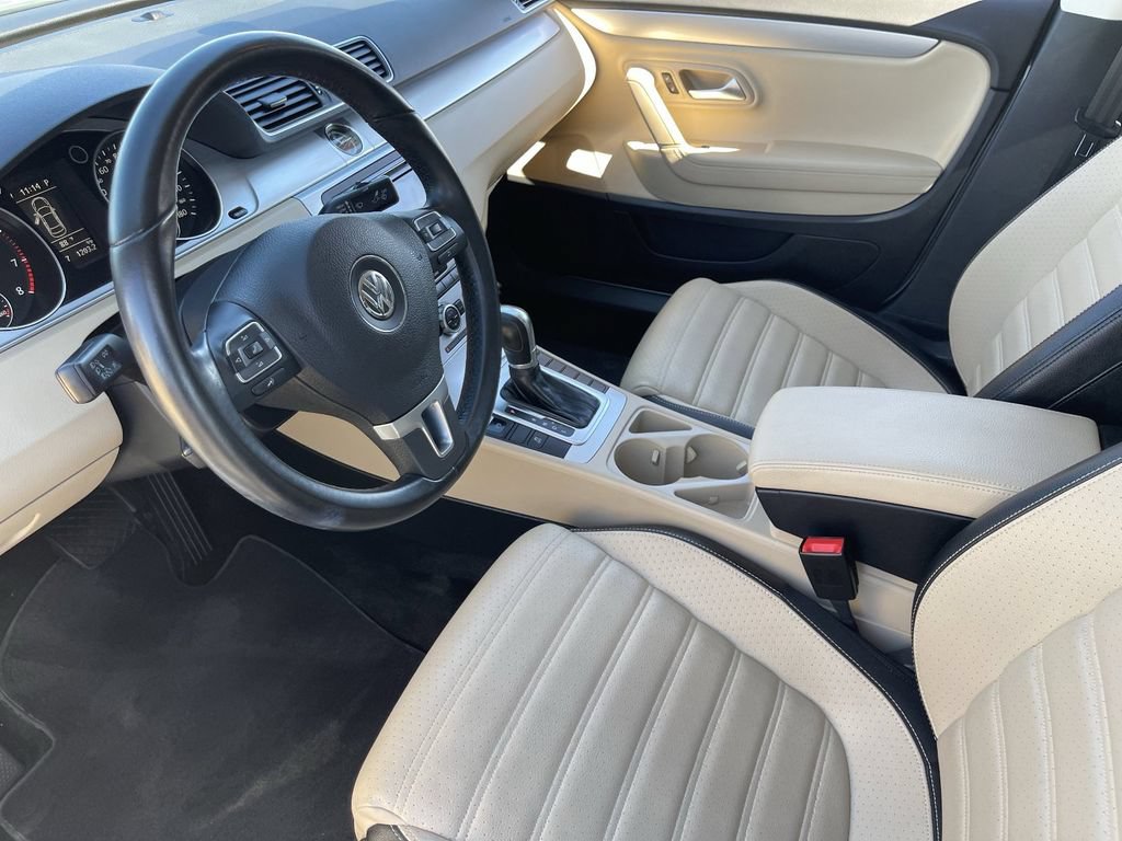 Used 2013 Volkswagen CC Sport FWD image 17