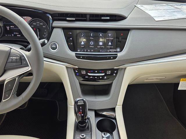 New 2026 Cadillac XT5 Premium Luxury FWD image 17
