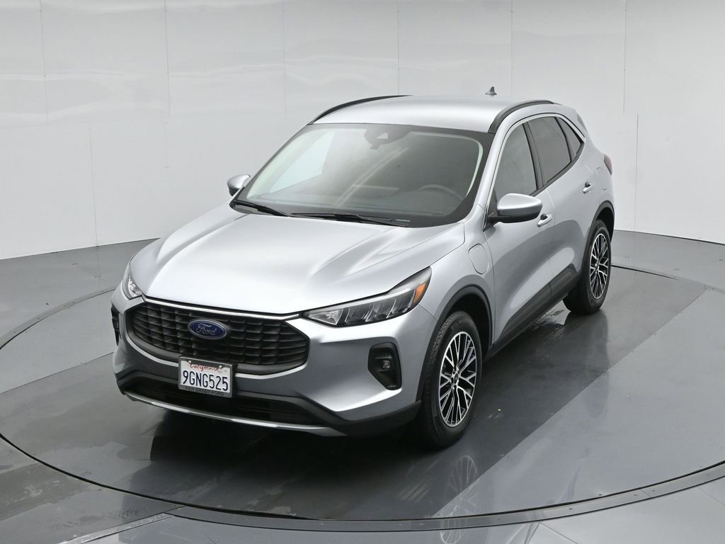 Certified 2023 Ford Escape SE image 38