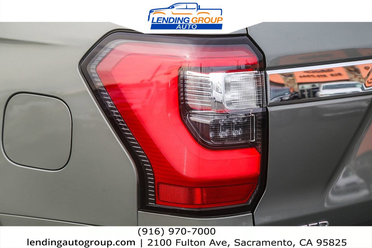 Used 2019 Ford Expedition Limited w/ Special Edition Package image 8