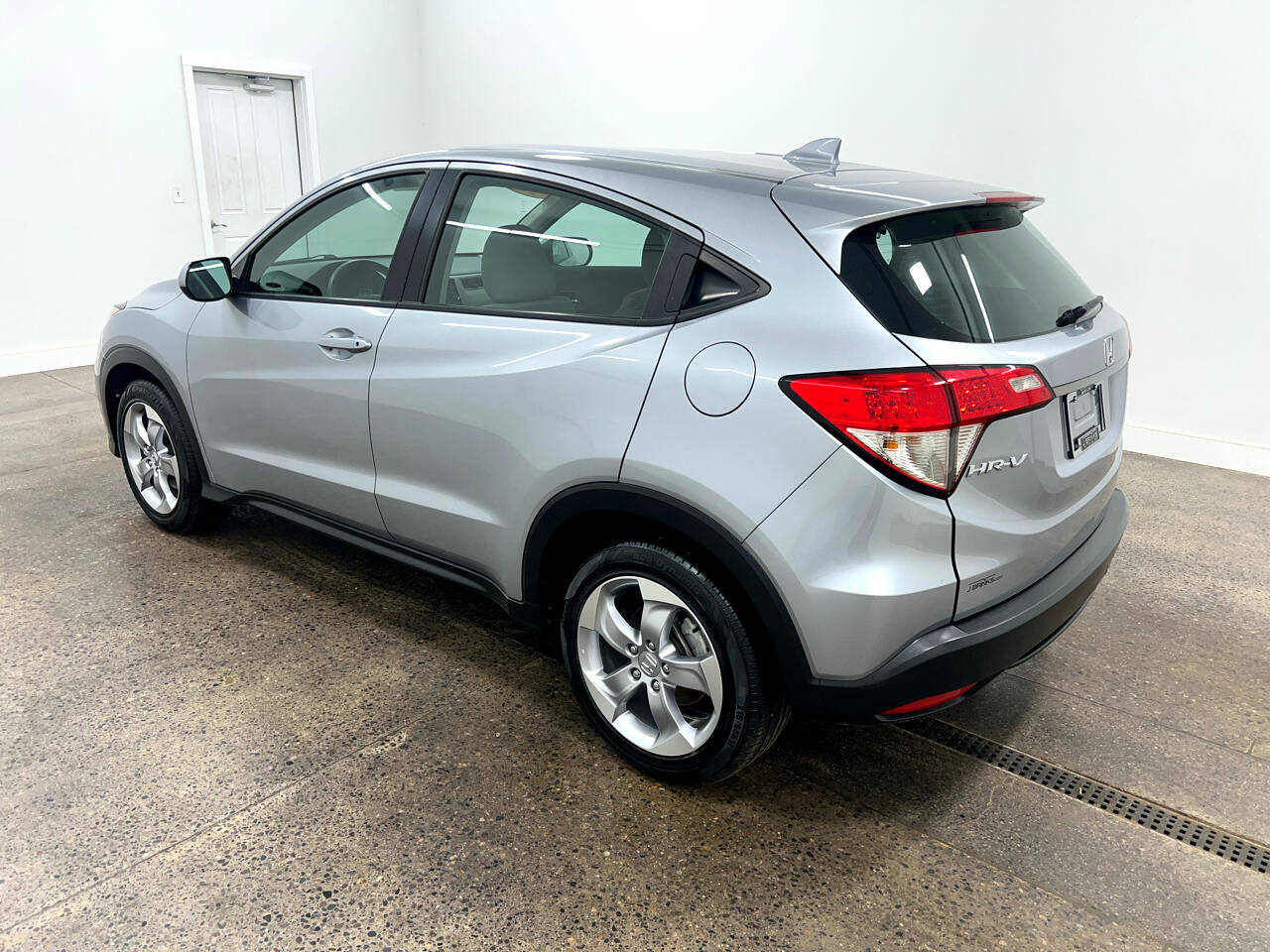 Used 2021 Honda HR-V LX image 4